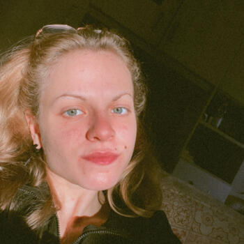 Babysitter Triggiano: Angela