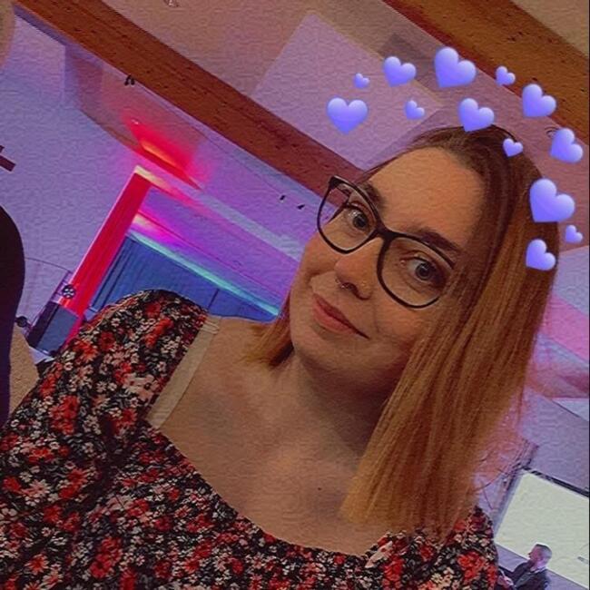 Babysitter in Fleurus: Laura