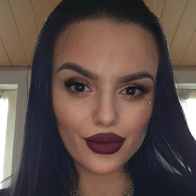 Babysitter Job in Isernhagen: Besa