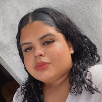 Babysitter in João Pessoa: Maria