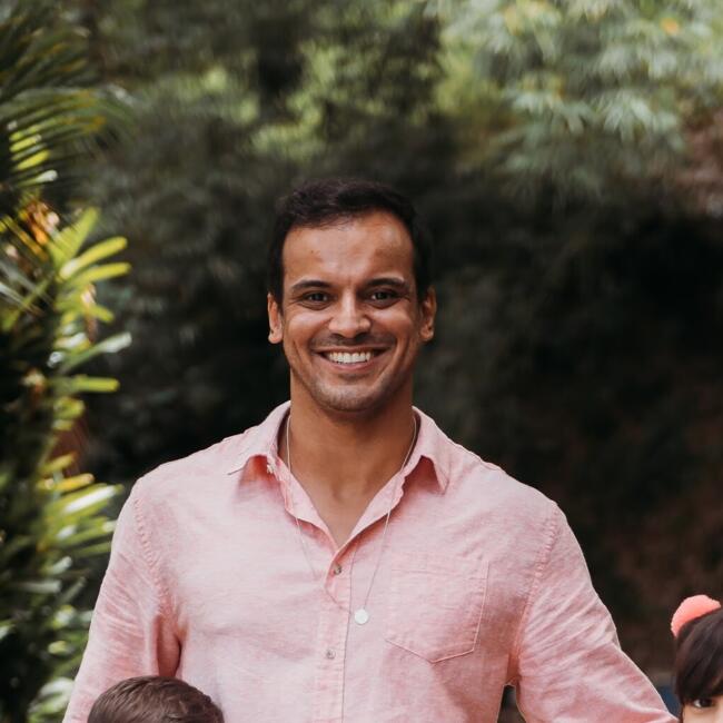 Babysitting job in Maringá: Guilherme