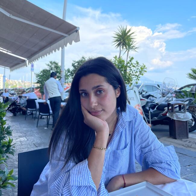 Babysitter in Lier: Amina