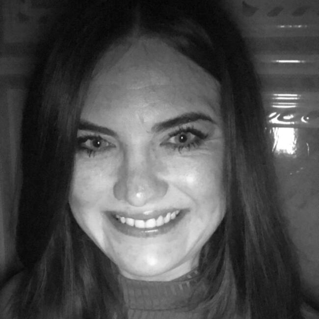 Babysitter in Curitiba: Suellen
