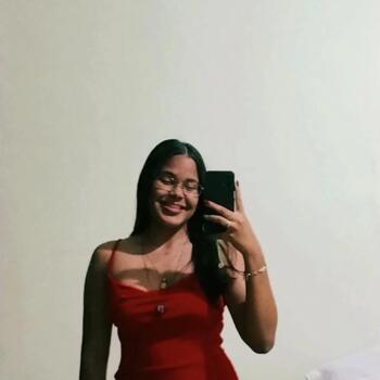 Babá em São Pedro da Aldeia: Yasmin