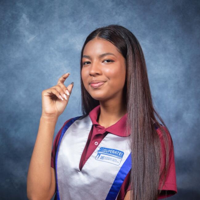 Babysitter in Panama City: Alejandra