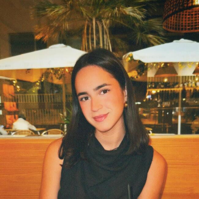 Niñera en Manises: Carla