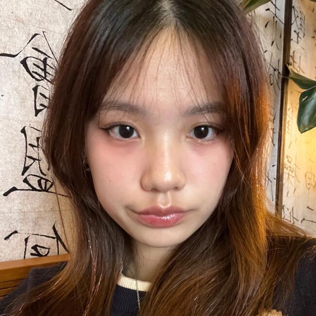 Babysitter in Singapore Island: Hazel