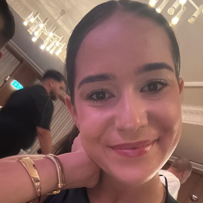 Babysitter in Frankfurt am Main: Dilan