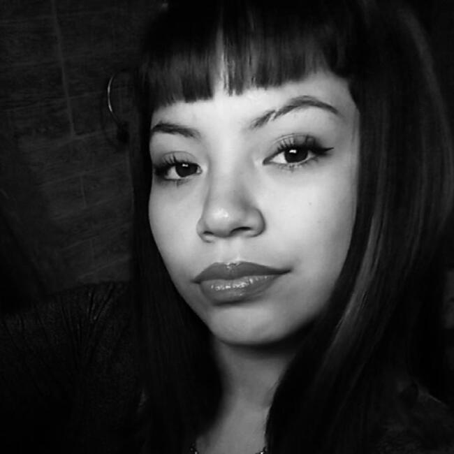 Babysitter in General Fernández Oro: Morena