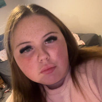 Nanny in Nenagh: Hayleigh