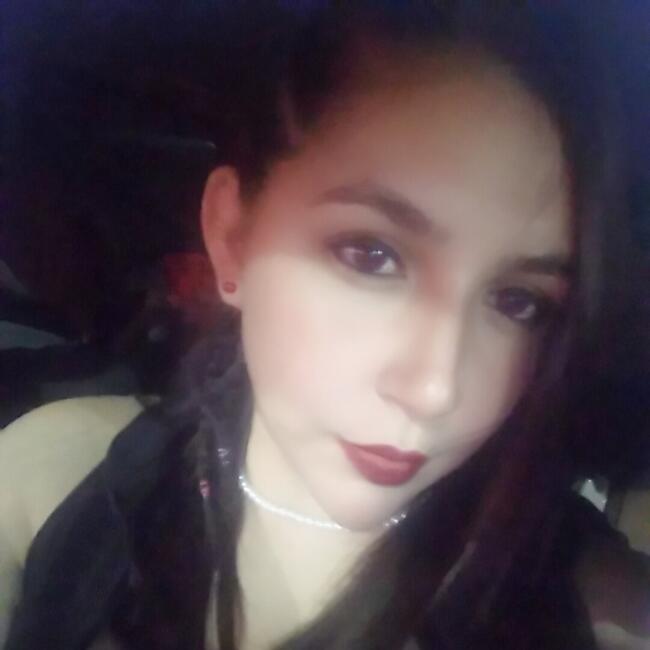 Babysitter in Moreno: Lourdes