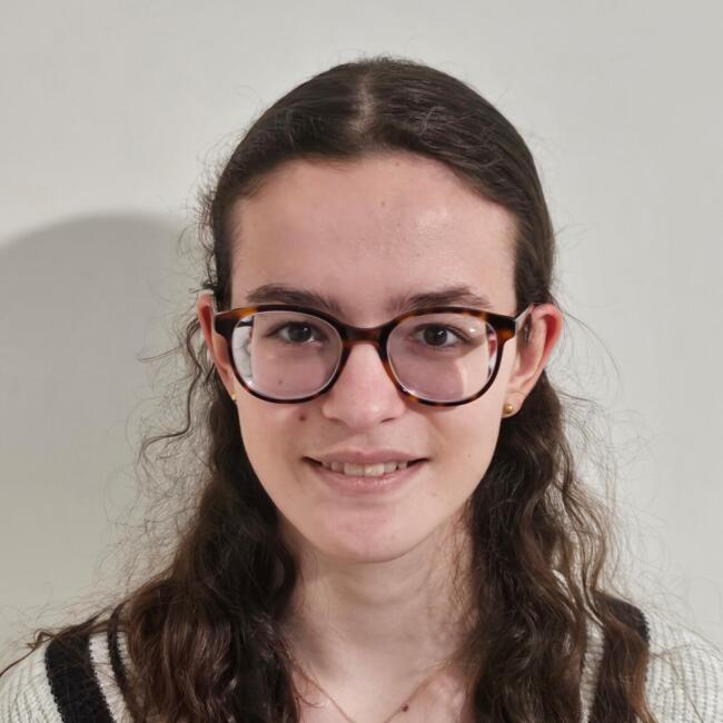 Babysitter in Limoges: Manon