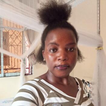 Babysitter in Mombasa: Mary