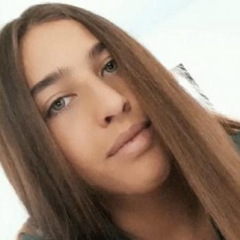 Baby-sitter in Saint-Paul-en-Jarez: Alexia