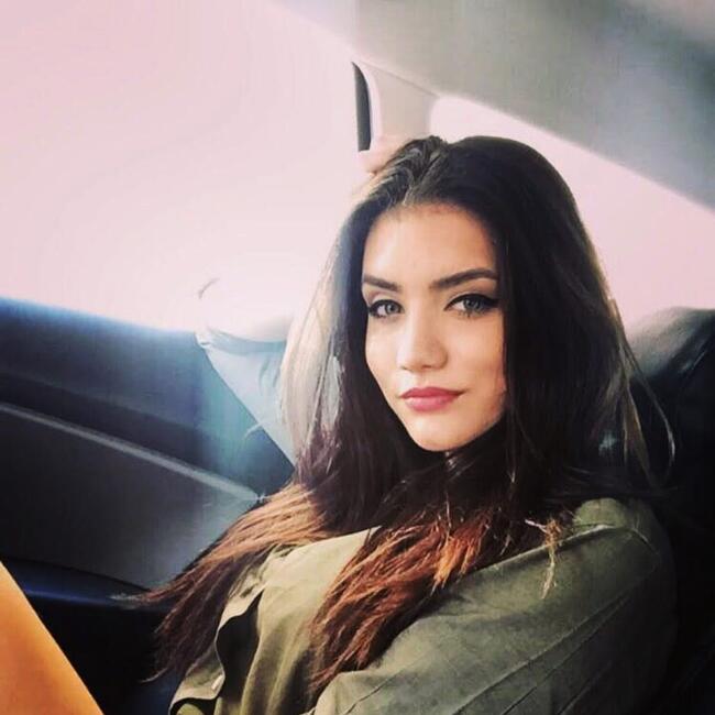 Babysitter in Albufeira: Catarina