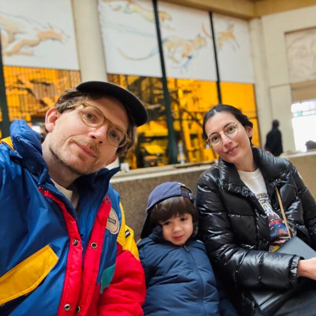 Babysitting job in Paris: Justyn Curtis