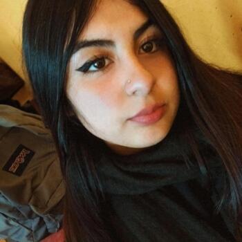 Babysitter Linares: Constanza Cisterna