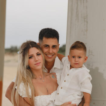 Babysitting job in Gold Coast: babysitting job Leonardo