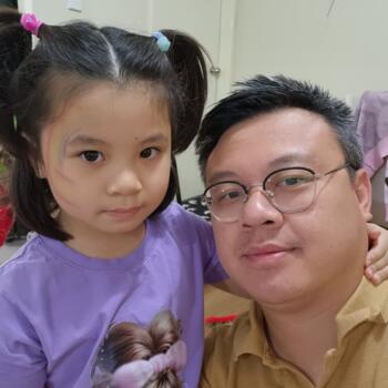 Babysitting job in Perth: babysitting job Chun Kee
