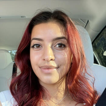 Babysitter in Hughson: Myriam