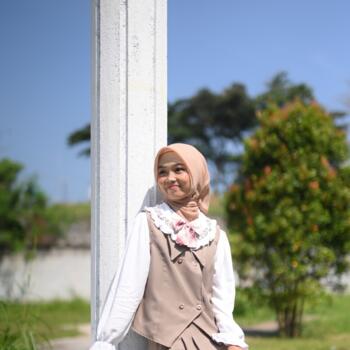 Babysitter di Cianjur: Ainun