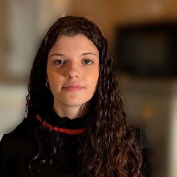 Babysitter Vesoul: Sara