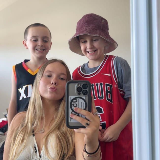 Babysitter in Adelaide: Izybella