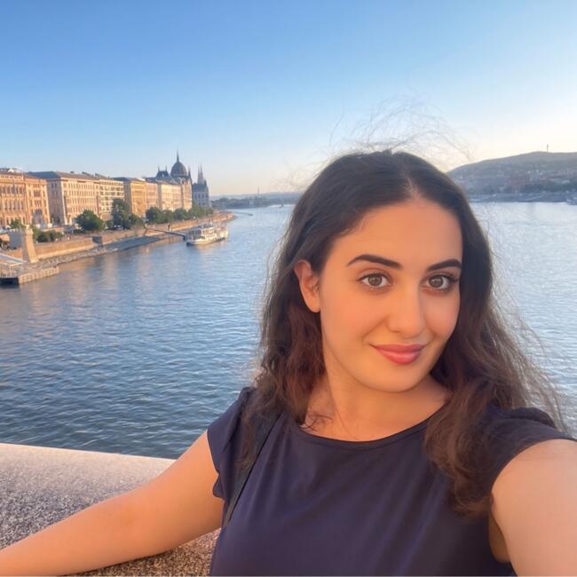 Babysitter in Rome: Silvia