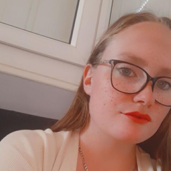 Baby-sitter à Alençon: Lucie