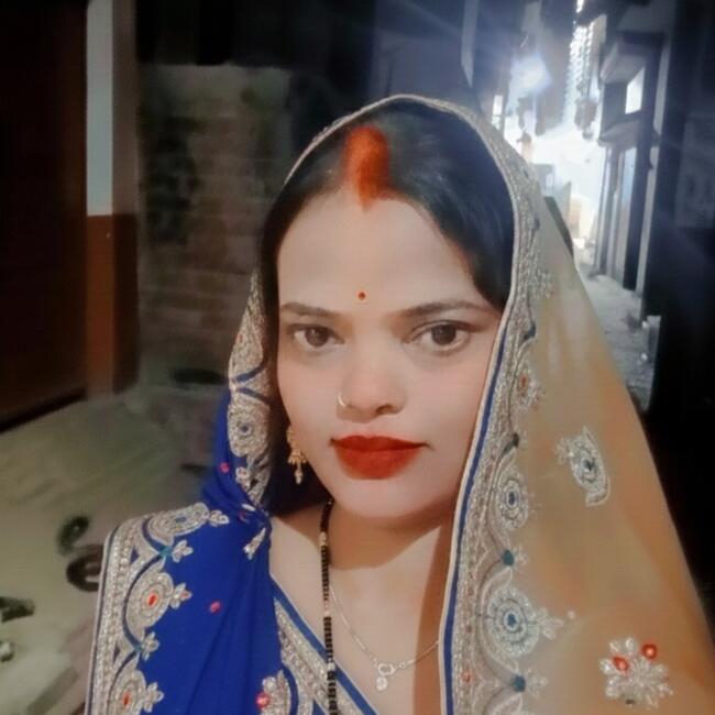 Bhojāpur (Chandauli District) में बेबीसिटर: Kiranbari