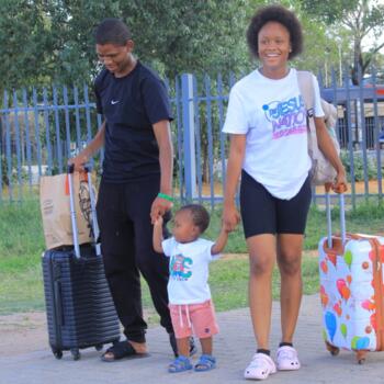 Babysitting job in Phokeng: babysitting job Obed