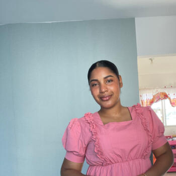 Babysitter in Villa Bao: Alfanivy