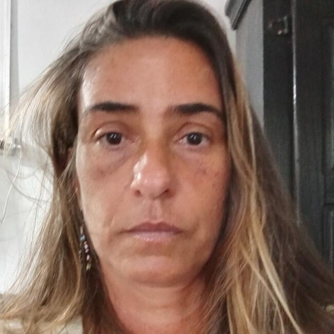 Babá em Brasília: Ericka