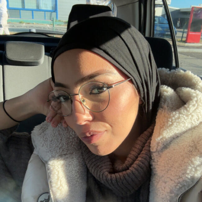 Nanny in Gaillard: Yasmina