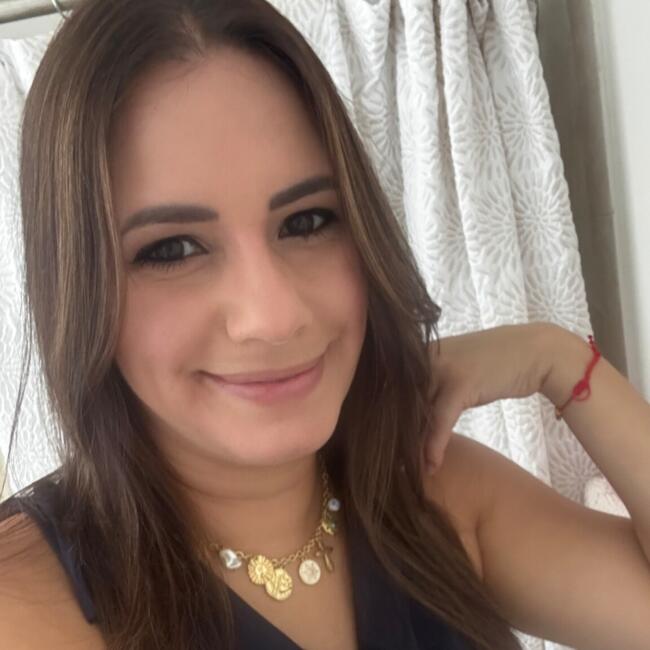 Babysitting job in Caguas: Joseline