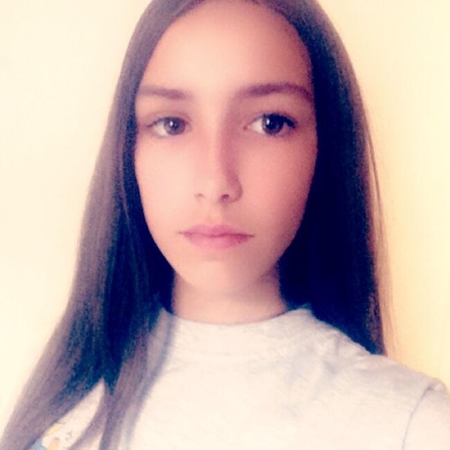 Babysitter in Charleroi: Sharon