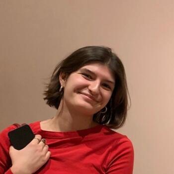 Babysitter in Périgueux: Pauline