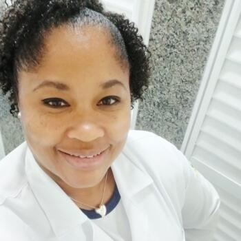 Babá Petrópolis: Neide