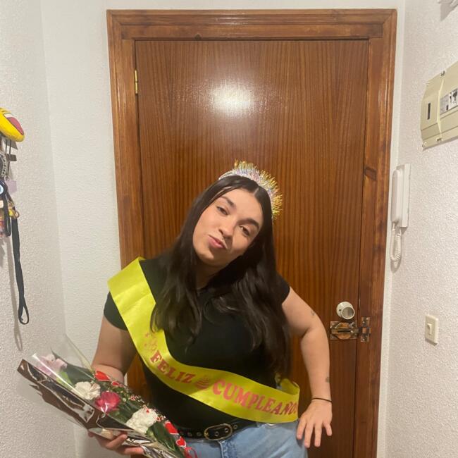 Canguro en Coslada: Maika