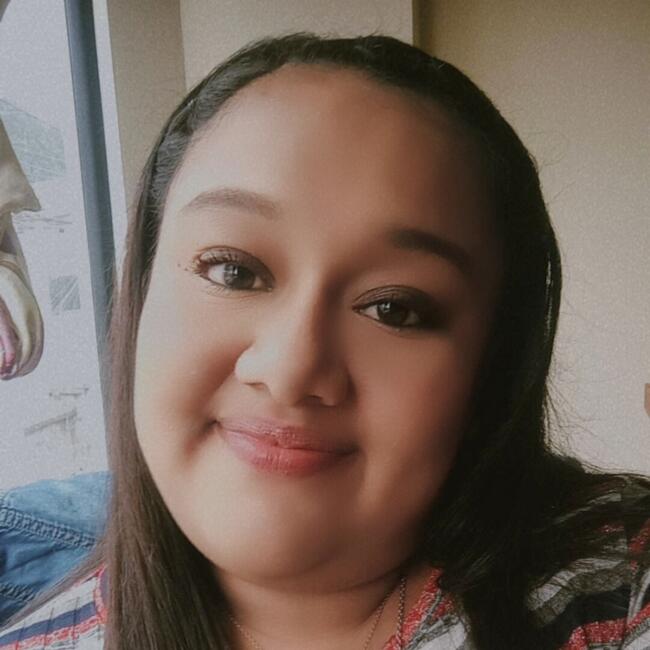 Babysitter in Quito: Yomira