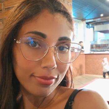 Babysitter Rio de Janeiro: Thalia