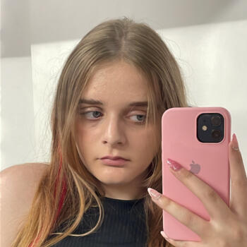 Babysitter in Jaraguá do Sul: Gabriela