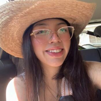 Babysitter in Cuenca: Camila