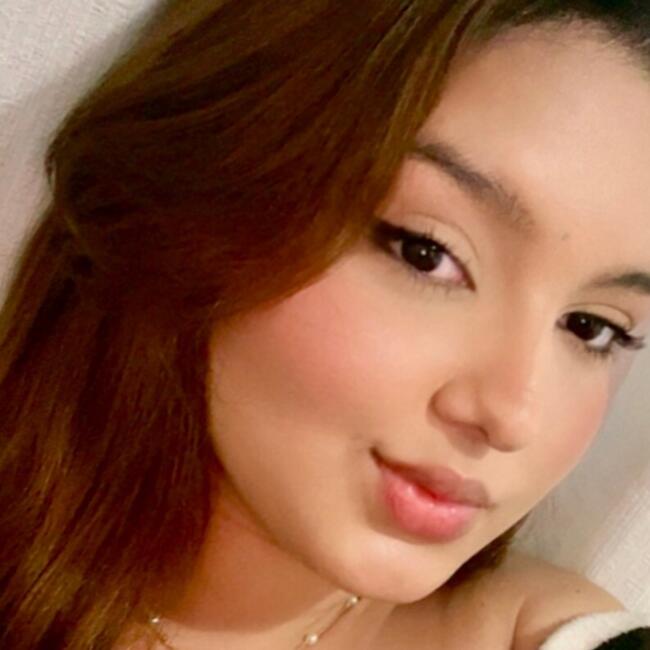 Babysitter in Curitiba: Monique