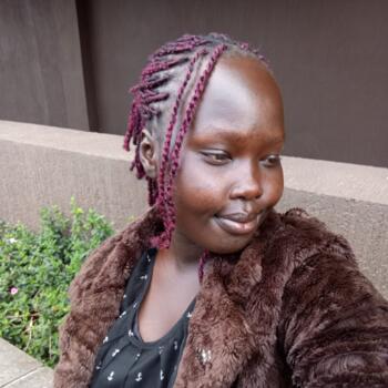 Babysitter in Eldoret: Lydia