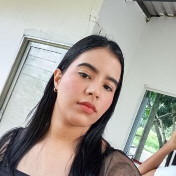 Babysitter in Cartagena: Valentina