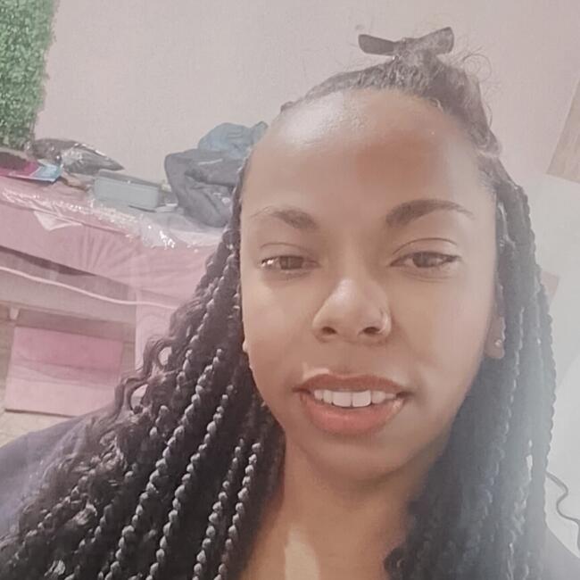 Babá em Lavras: Tatiana
