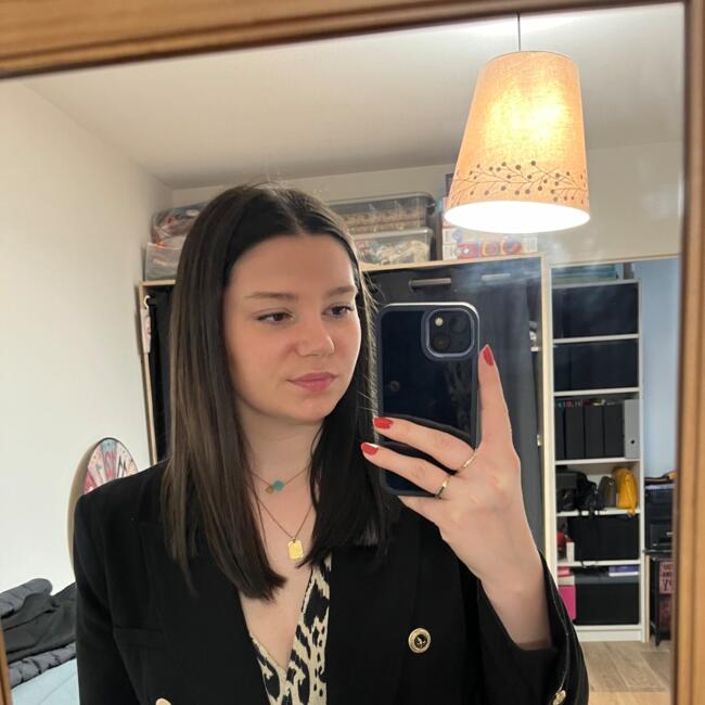 Babysitter in Le Pontet: Maelle