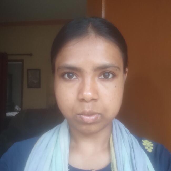 बंगलौर में आया: Pavithra