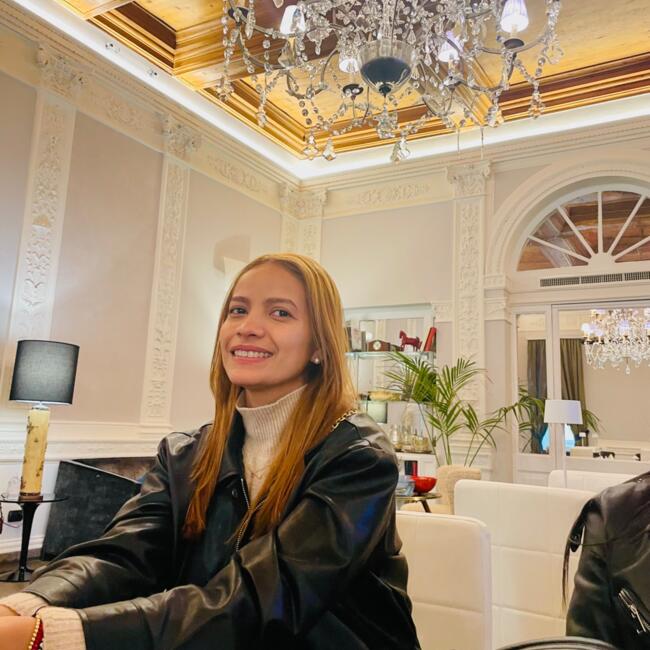 Nanny in Alicante: Angela del Carmen